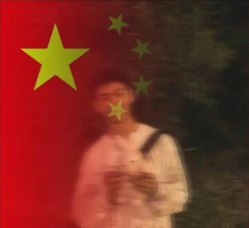 喜领被欠工资13.7万,员工代表不远千里送锦旗